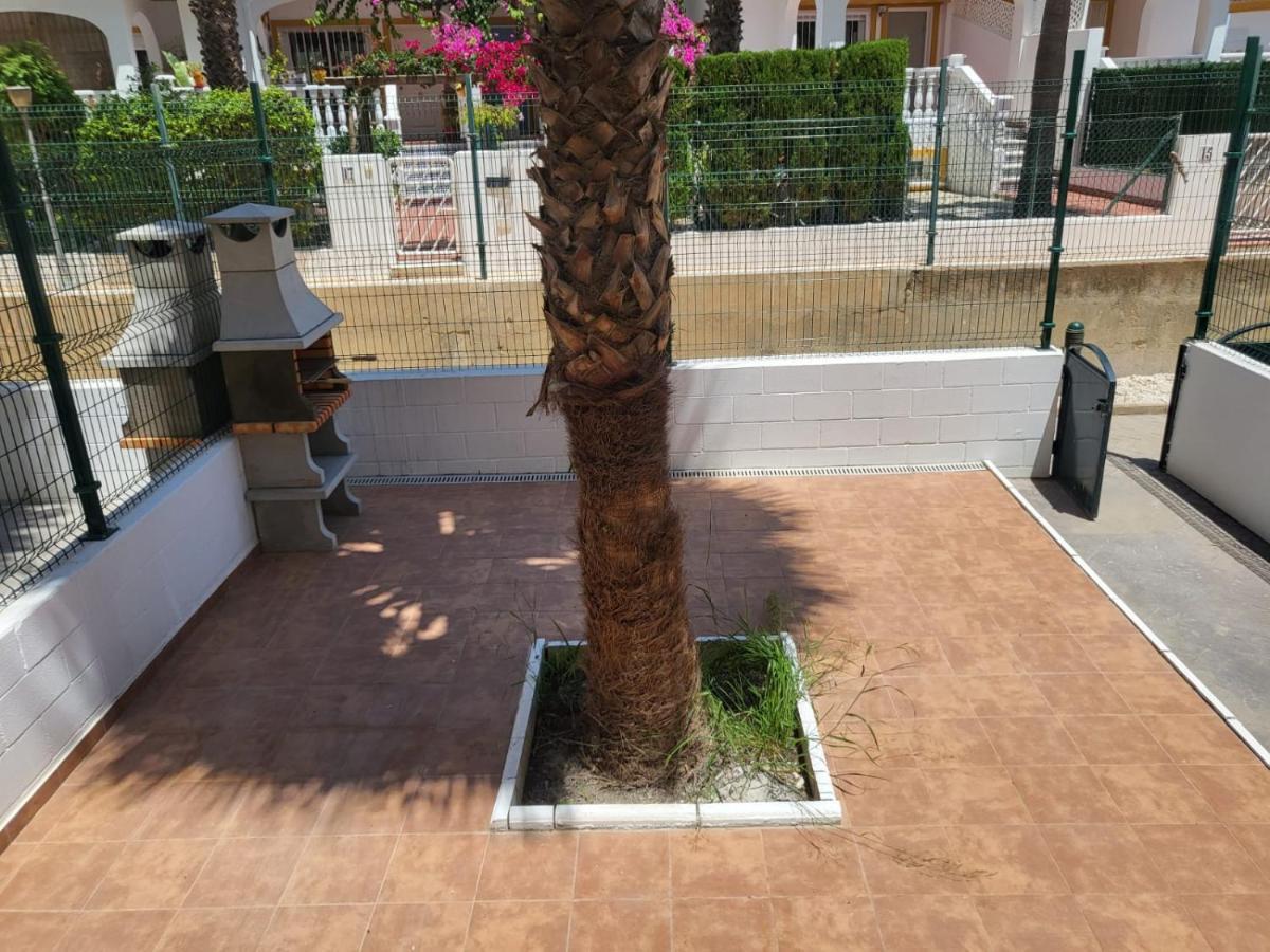 ¡Bajo Precioso Con Salida Directa A La Piscina Comunitaria En Paraiso De Vera! Exterior photo
