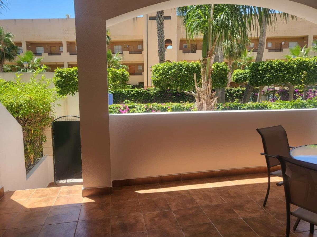 ¡Bajo Precioso Con Salida Directa A La Piscina Comunitaria En Paraiso De Vera! Exterior photo